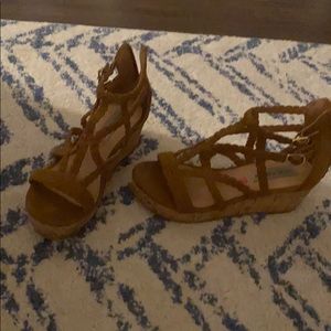 Steve Madden wedges girls 2